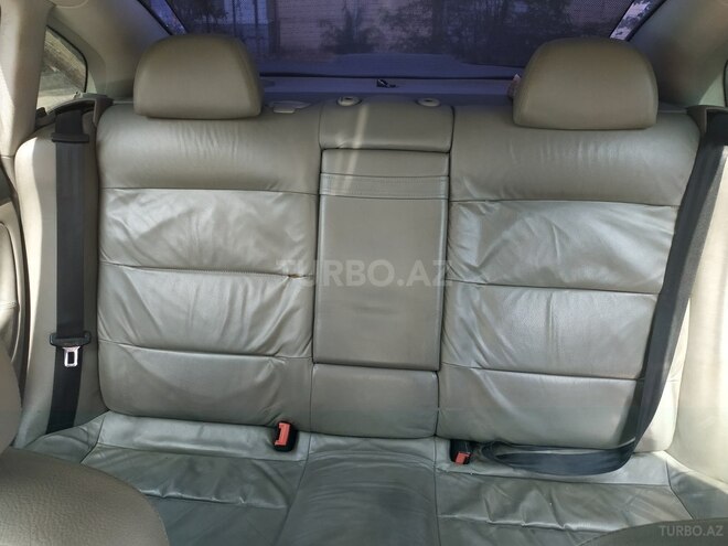 Volkswagen Passat 2003, 323,000 km - 1.8 l - Bakı