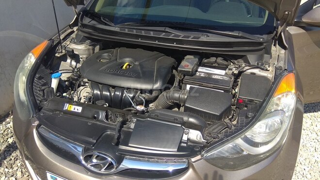 Hyundai Elantra 2013, 80,000 km - 1.8 л - Bakı