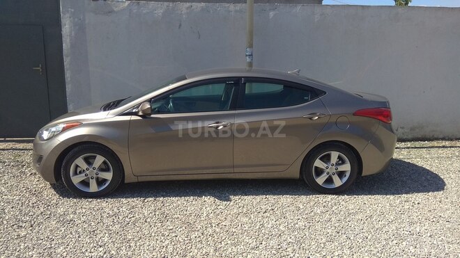 Hyundai Elantra 2013, 80,000 km - 1.8 л - Bakı