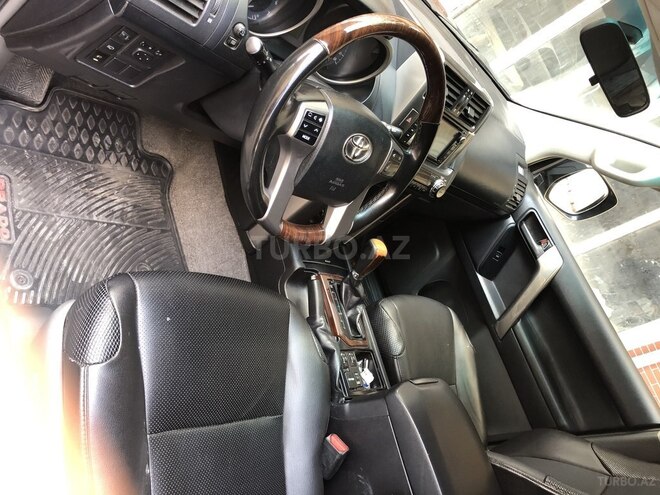 Toyota Prado 2010, 165,000 km - 2.7 l - Bakı