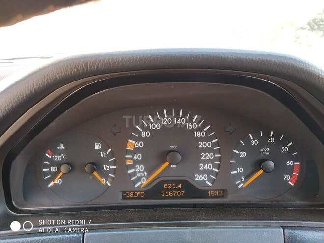 Mercedes E 280 1999, 316,000 km - 2.8 l - Bakı