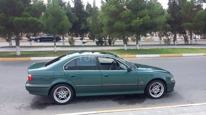 BMW 528 1999, 276,000 km - 2.8 l - Sumqayıt