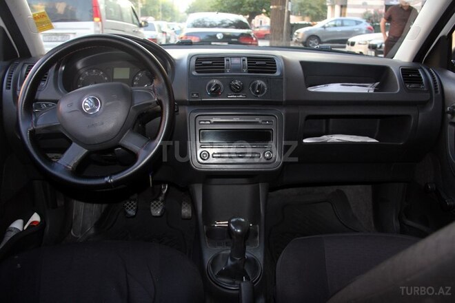 Skoda Fabia 2012, 230,000 km - 1.2 л - Bakı