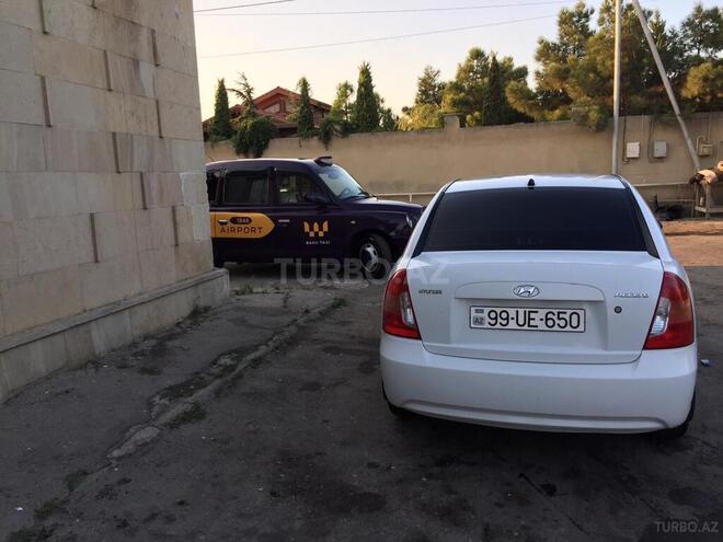Hyundai Accent 2009, 360,000 km - 1.4 л - Bakı
