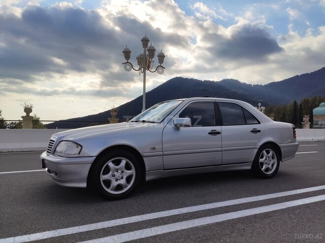 Mercedes C 180 1998, 266,978 km - 1.8 l - Qəbələ