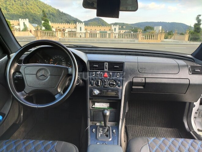 Mercedes C 180 1998, 266,978 km - 1.8 l - Qəbələ