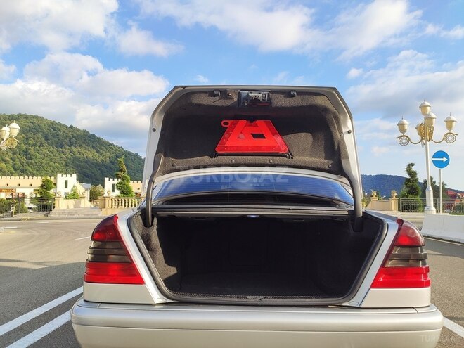 Mercedes C 180 1998, 266,978 km - 1.8 l - Qəbələ