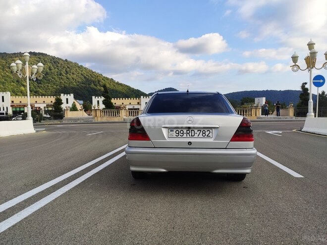 Mercedes C 180 1998, 266,978 km - 1.8 l - Qəbələ
