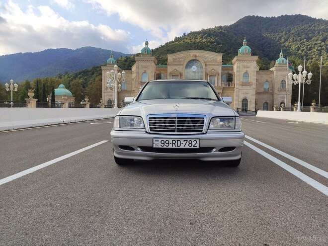 Mercedes C 180 1998, 266,978 km - 1.8 l - Qəbələ