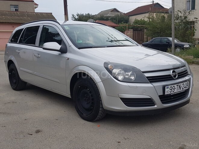 Opel Astra 2005, 256,000 km - 1.4 l - Bakı