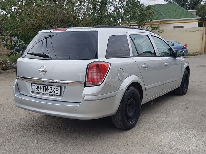 Opel Astra 2005, 256,000 km - 1.4 l - Bakı