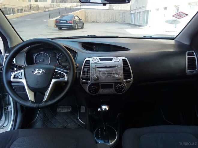 Hyundai i20 2009, 107,000 km - 1.6 л - Bakı