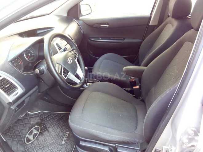 Hyundai i20 2009, 107,000 km - 1.6 л - Bakı