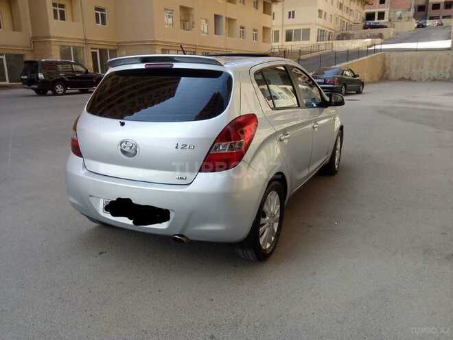 Hyundai i20 2009, 107,000 km - 1.6 л - Bakı