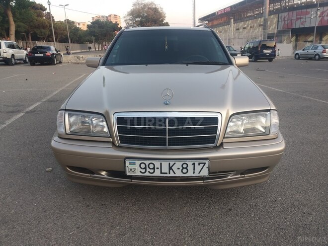 Mercedes C 220 2000, 290,000 km - 2.2 l - Bakı