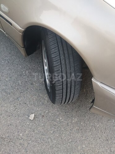 Mercedes C 220 2000, 290,000 km - 2.2 l - Bakı