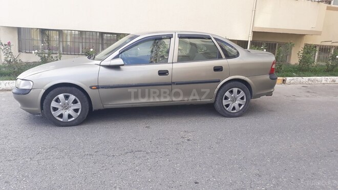 Opel Vectra 1996, 354,700 km - 1.6 l - Bakı