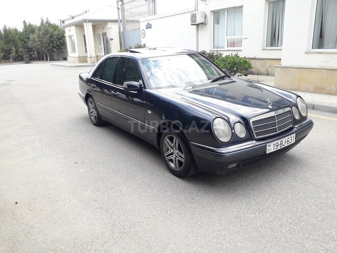 Mercedes E 200 1998, 264,570 km - 2.0 l - Sumqayıt