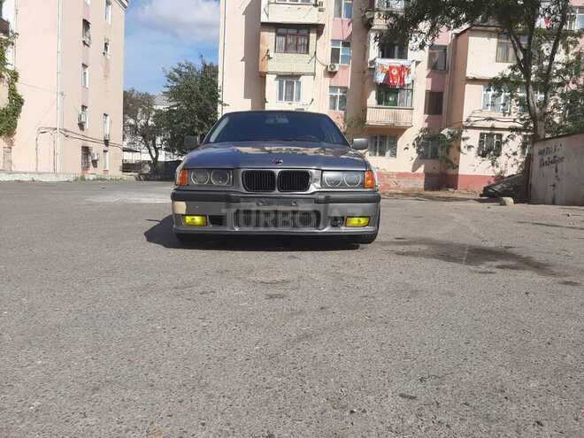 BMW 318 1991, 123,456 km - 1.8 l - Bakı