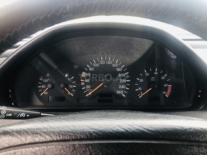 Mercedes C 240 2000, 480,000 km - 2.4 л - Bakı