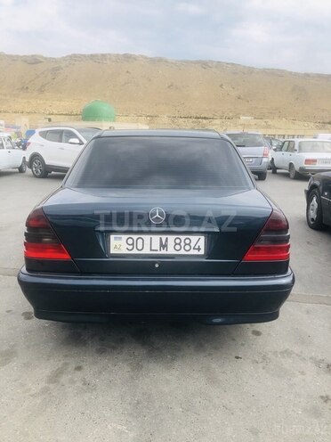 Mercedes C 240 2000, 480,000 km - 2.4 л - Bakı