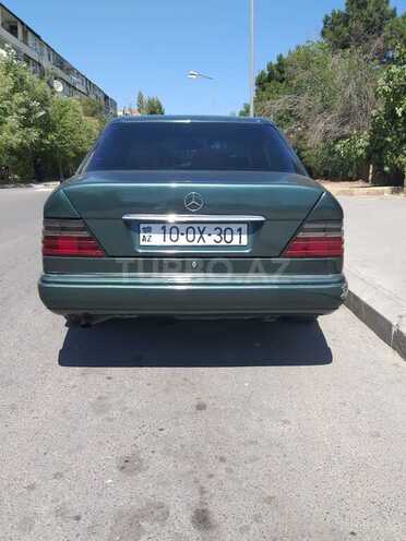Mercedes E 300 1994, 380,000 km - 3.0 l - Bakı
