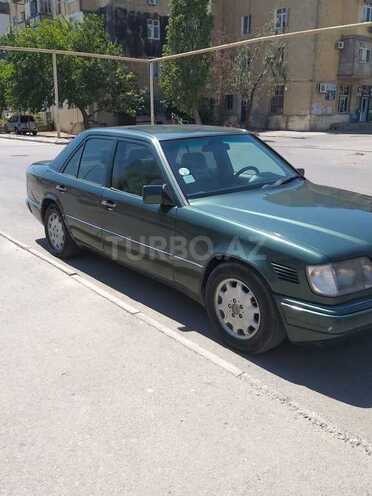 Mercedes E 300 1994, 380,000 km - 3.0 l - Bakı