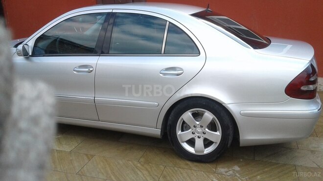 Mercedes E 270 2002, 373,792 km - 2.7 l - İsmayıllı
