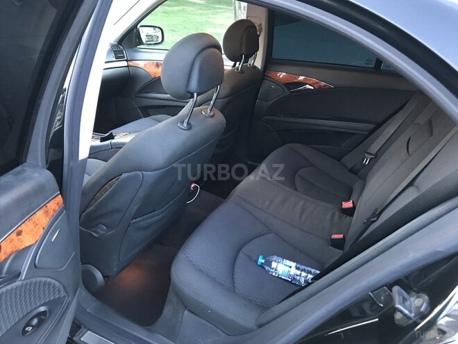 Mercedes E 240 2003, 193,000 km - 2.4 л - Bakı