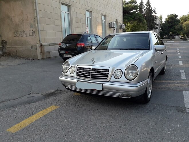 Mercedes E 220 1999, 322,355 km - 2.2 l - Xırdalan