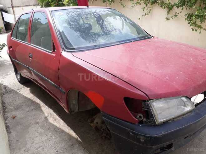 Peugeot  1995, 310,000 km - 1.4 l - Bakı