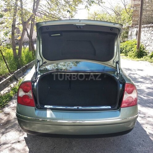 Volkswagen Passat 2002, 115,000 km - 1.8 l - Şəki