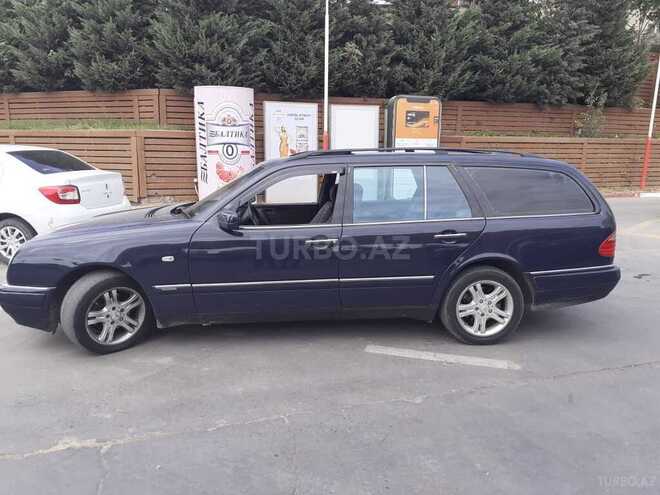 Mercedes E 240 1998, 300,000 km - 2.4 л - Bakı