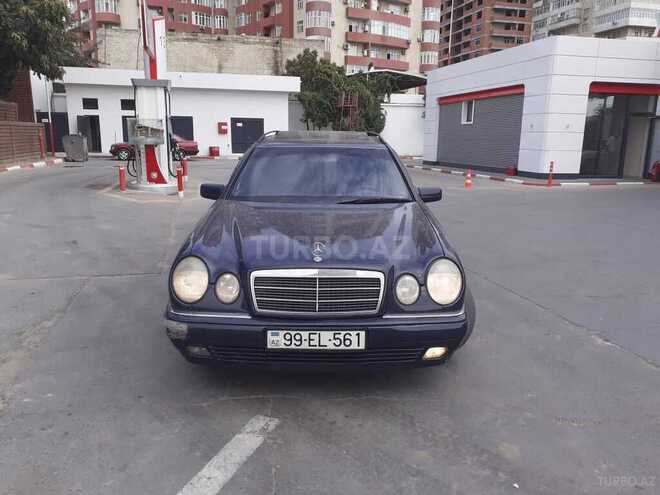 Mercedes E 240 1998, 300,000 km - 2.4 л - Bakı