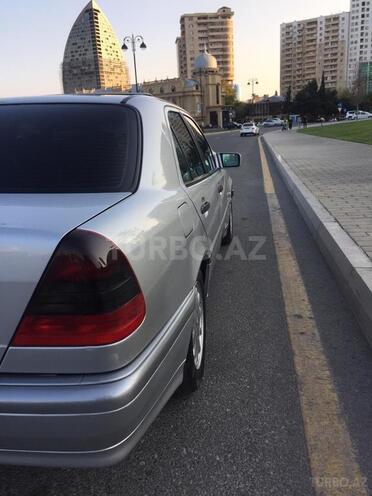 Mercedes C 220 1998, 295,632 km - 2.2 l - Bakı