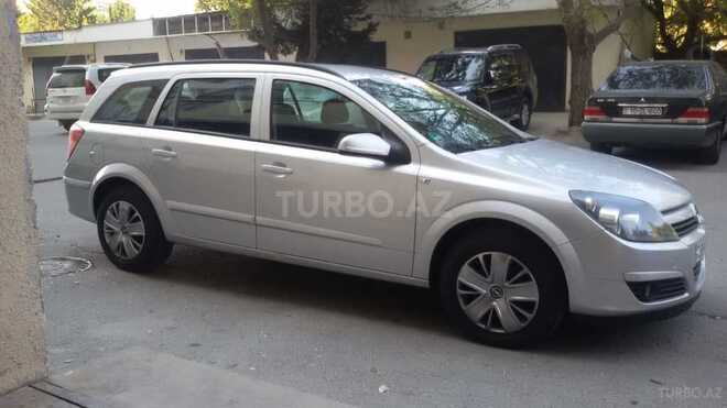 Opel Astra 2005, 127,000 km - 1.4 l - Bakı