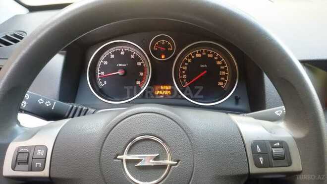 Opel Astra 2005, 127,000 km - 1.4 l - Bakı