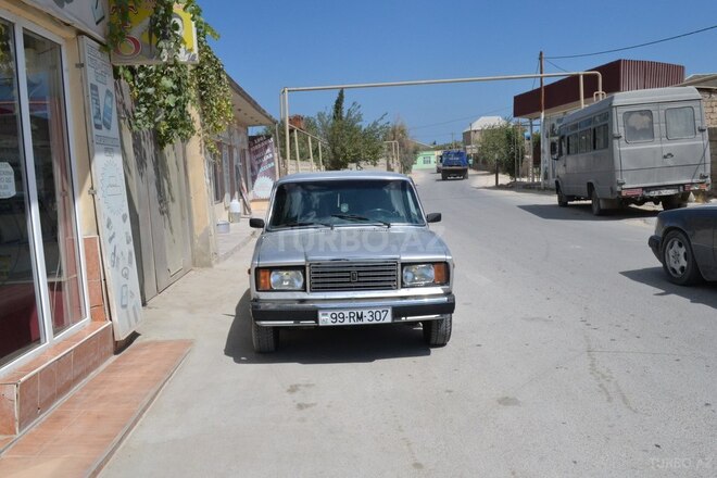 LADA (VAZ) 2107 2010, 593,000 km - 1.6 л - Bakı