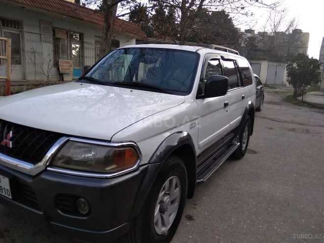 Mitsubishi Montero 2000, 180,000 km - 3.0 l - Bakı