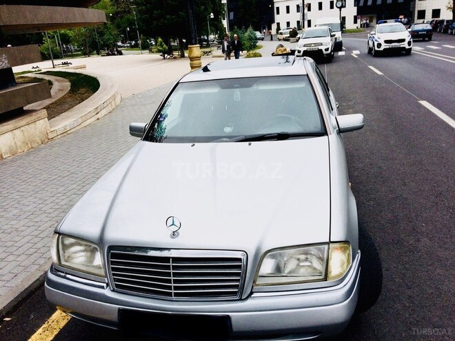 Mercedes C 180 1995, 258,660 km - 1.8 l - Qəbələ