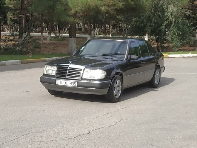 Mercedes E 200 1991, 494,000 km - 2.0 л - Bakı