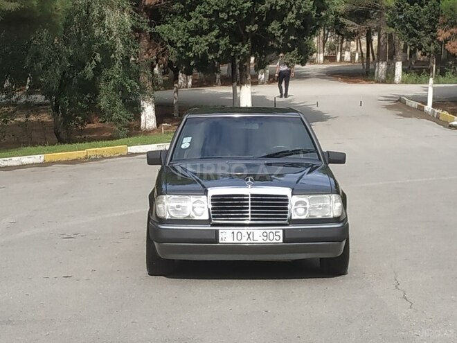 Mercedes E 200 1991, 494,000 km - 2.0 л - Bakı