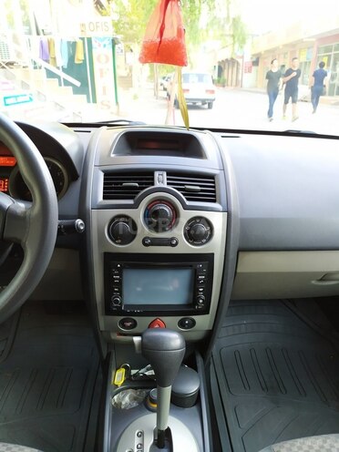 Renault Megane 2005, 282,000 km - 2.0 l - Bakı