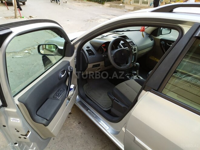 Renault Megane 2005, 282,000 km - 2.0 l - Bakı