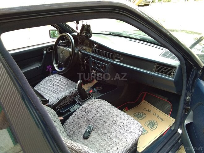 Mercedes 190 1992, 336,656 km - 1.8 l - Bakı