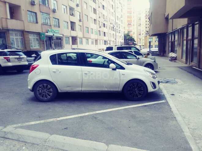 Opel Corsa 2013, 209,000 km - 1.4 l - Bakı