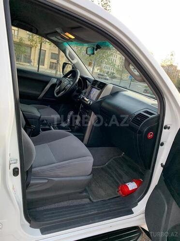 Toyota Prado 2012, 205,000 km - 2.7 л - Bakı