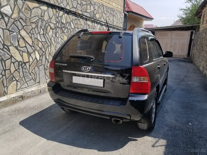 Kia Sportage 2006, 175,000 km - 2.0 l - Bakı