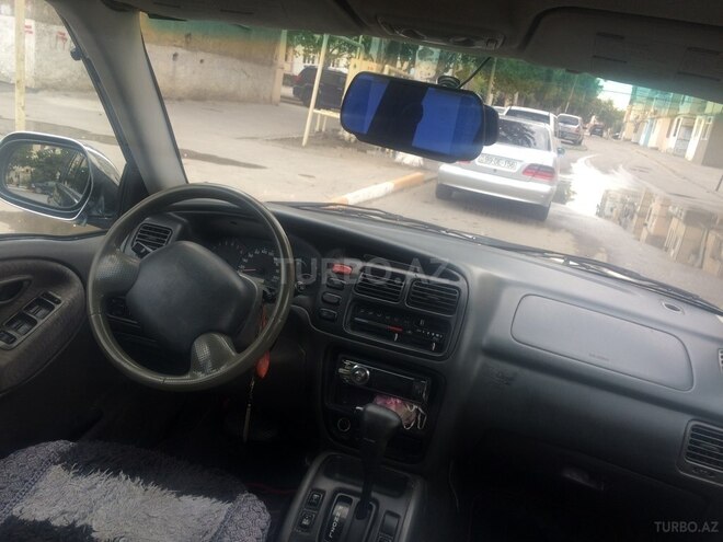 Suzuki Grand Vitara 2001, 208,041 km - 2.0 л - Sumqayıt