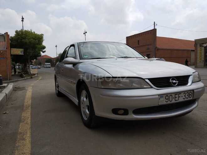 Opel Vectra 2000, 250,000 km - 2.0 l - Gəncə